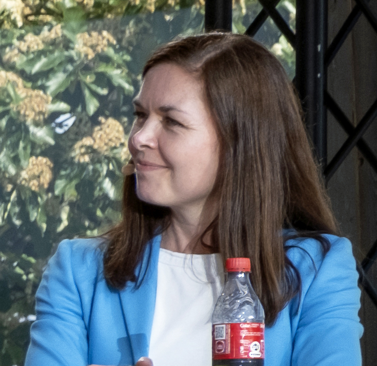Portræt af Louise Elholm