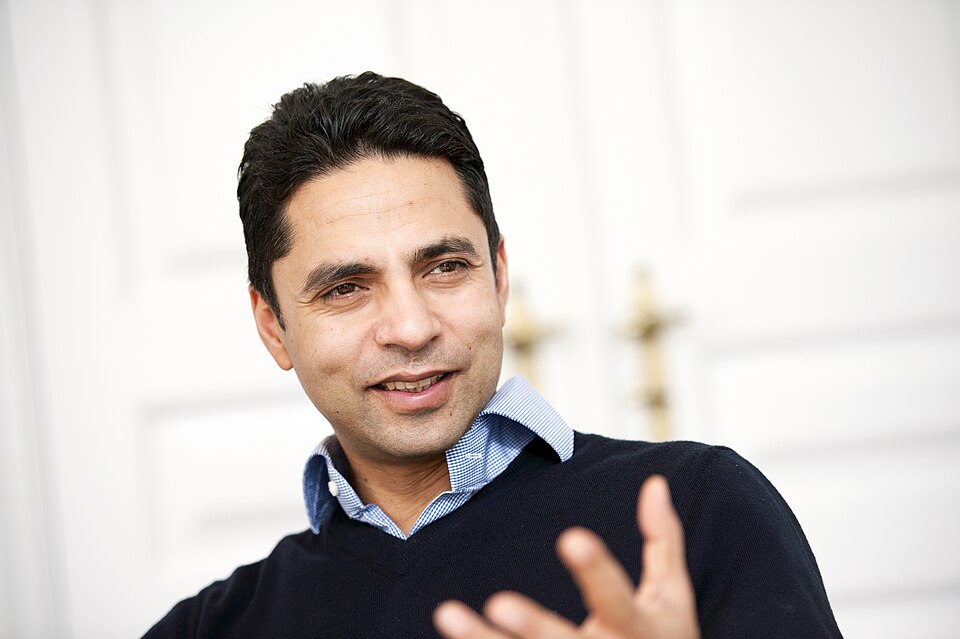 Portræt af Manu Sareen
