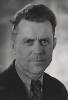 Portræt af Aksel Larsen