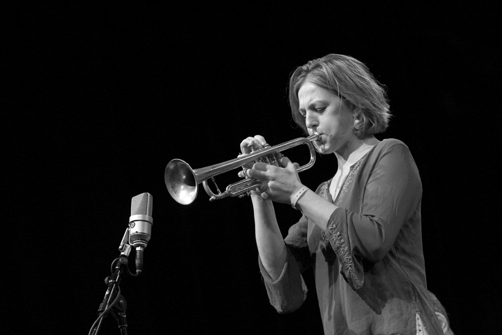 Portræt af Ingrid Jensen
